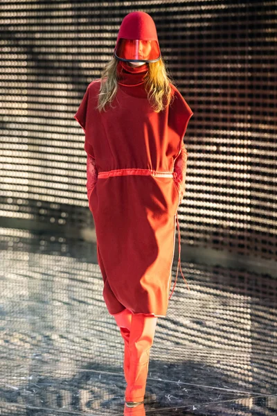 Look 62